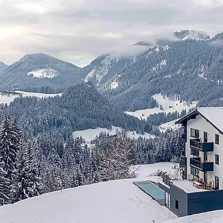 Majestic With Infinity Pool Sankt Martin am Tennengebirge